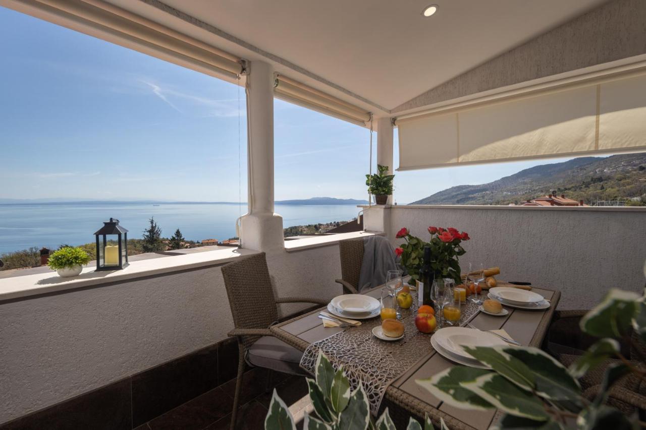 Apartment Adriatic, Enio With Swimming Pool, Panoramic Sew View, Free Parking *