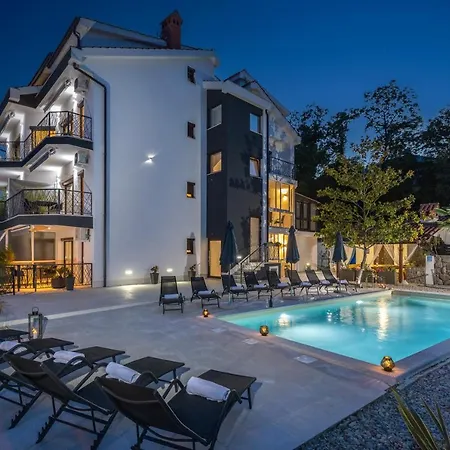 Villa Adriatic, Apartment Enio With Swimming Pool, Panoramic Sew View, Free Parking Icici Exterior photo