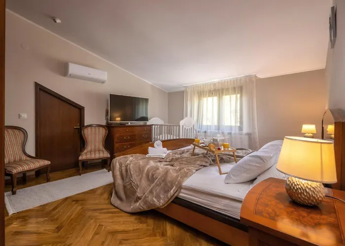 Villa Adriatic, Apartment Enio With Swimming Pool, Panoramic Sew View, Free Parking