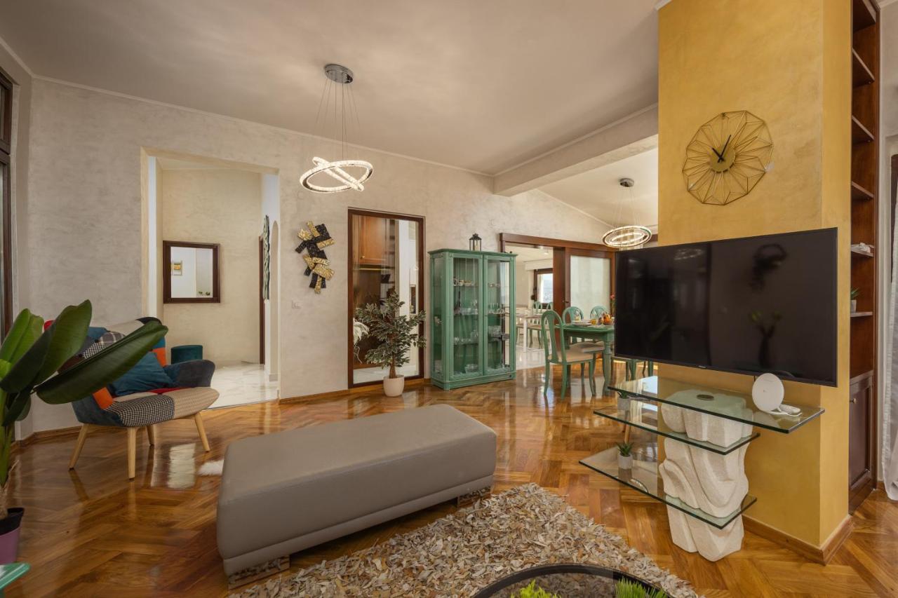 Adriatic, Enio With Swimming Pool, Panoramic Sew View, Free Parking Apartment *
